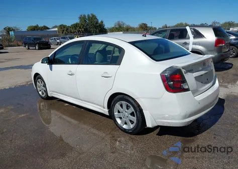 2011 Nissan Sentra 2.0Sr z USA, uszkodzony, nr VIN 3N1AB6AP5BL630358